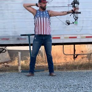 Meet your Posher, Travis